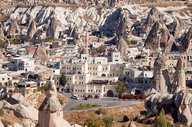 PRIVATE Cappadocia Tour & Underground City Combined with TICKETS - Uçhisar Castle outside: the viewpoint payoff
