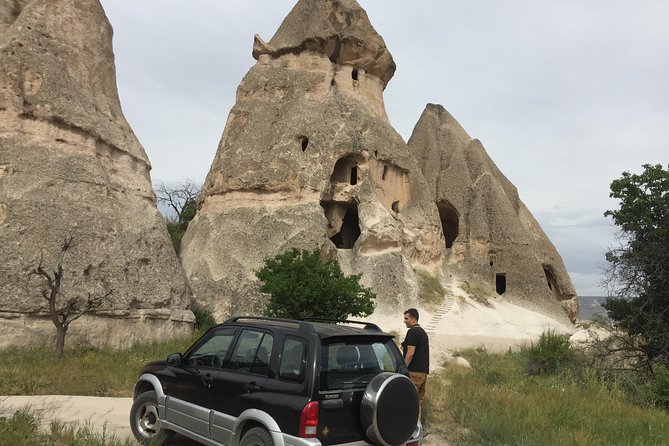 Private minivan and driver full day Cappadocia - Ortahisar castle-view photo stop: short time, big view
