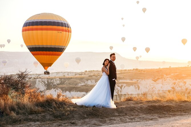 Professional Photo Shoot in Cappadocia - In Sunrise with Hot Air Balloons - The Role of the Photographer: Frames, Posing, and Getting You Out of Your Own Head
