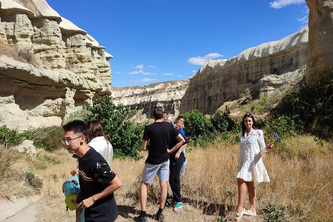 Red Tour Cappadocia - Uçhisar Castle: The Highest Rock Formation and Quick Orientation
