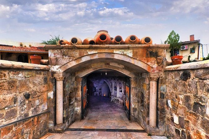 Skip the Line: Guray Museum Admission Ticket - Your two-hour plan: how to use the time well
