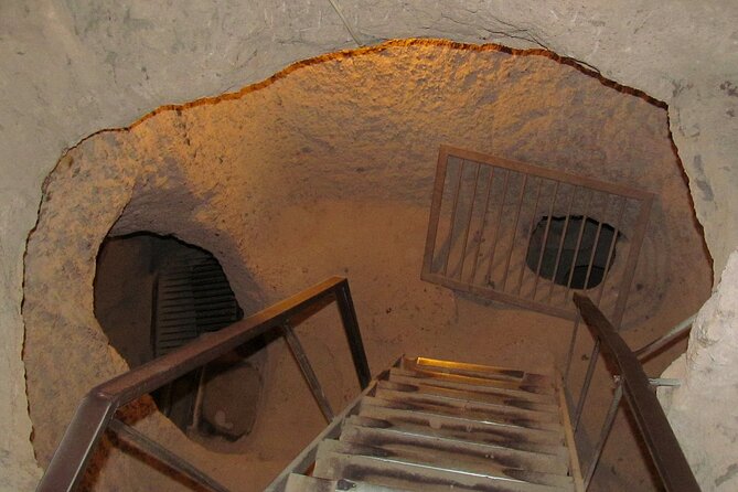 Top Notch Cappadocia: All in 1 Day Cappadocia Tour - Avanos: pottery town time on the Kızılırmak River