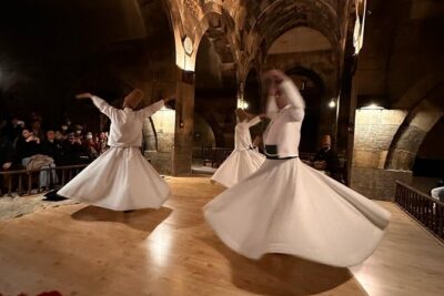 Traditional whirling Dervishes Dance Show in Cappadocia - The music and setting: the atmosphere does a lot of the work