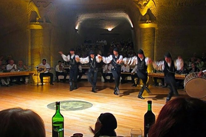 Turkish night show with dinner and unlimited free alcohol - Small group size: why the max of 5 travelers can be good